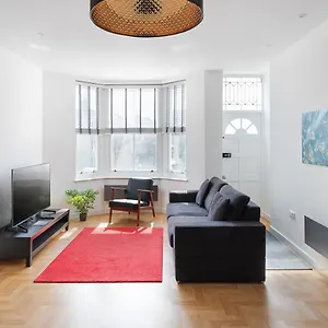 Clarence Square Apartment
