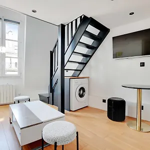 Apartment Charming With Ac -rue Des Archives- Le Marais France