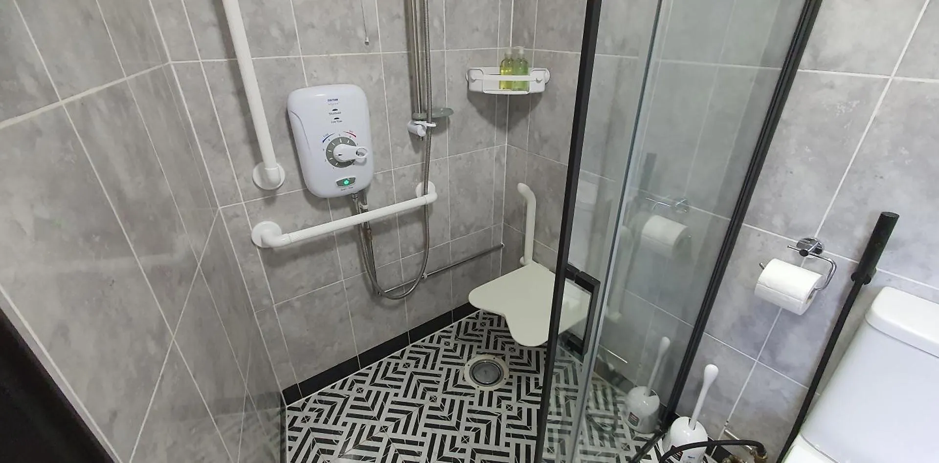 Rose Homestay Brighton - Free Parking Ensuite Studio Room Near Brighton Uni United Kingdom