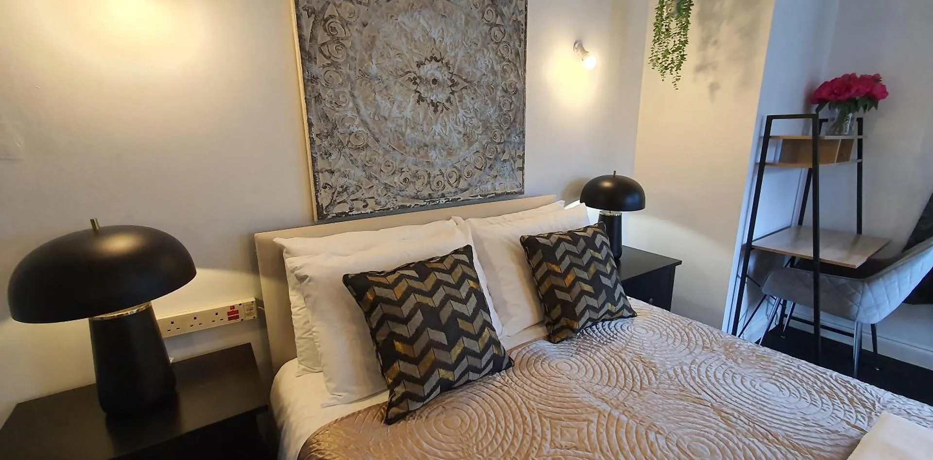 Rose Homestay Brighton - Free Parking Ensuite Studio Room Near Brighton Uni 0*,