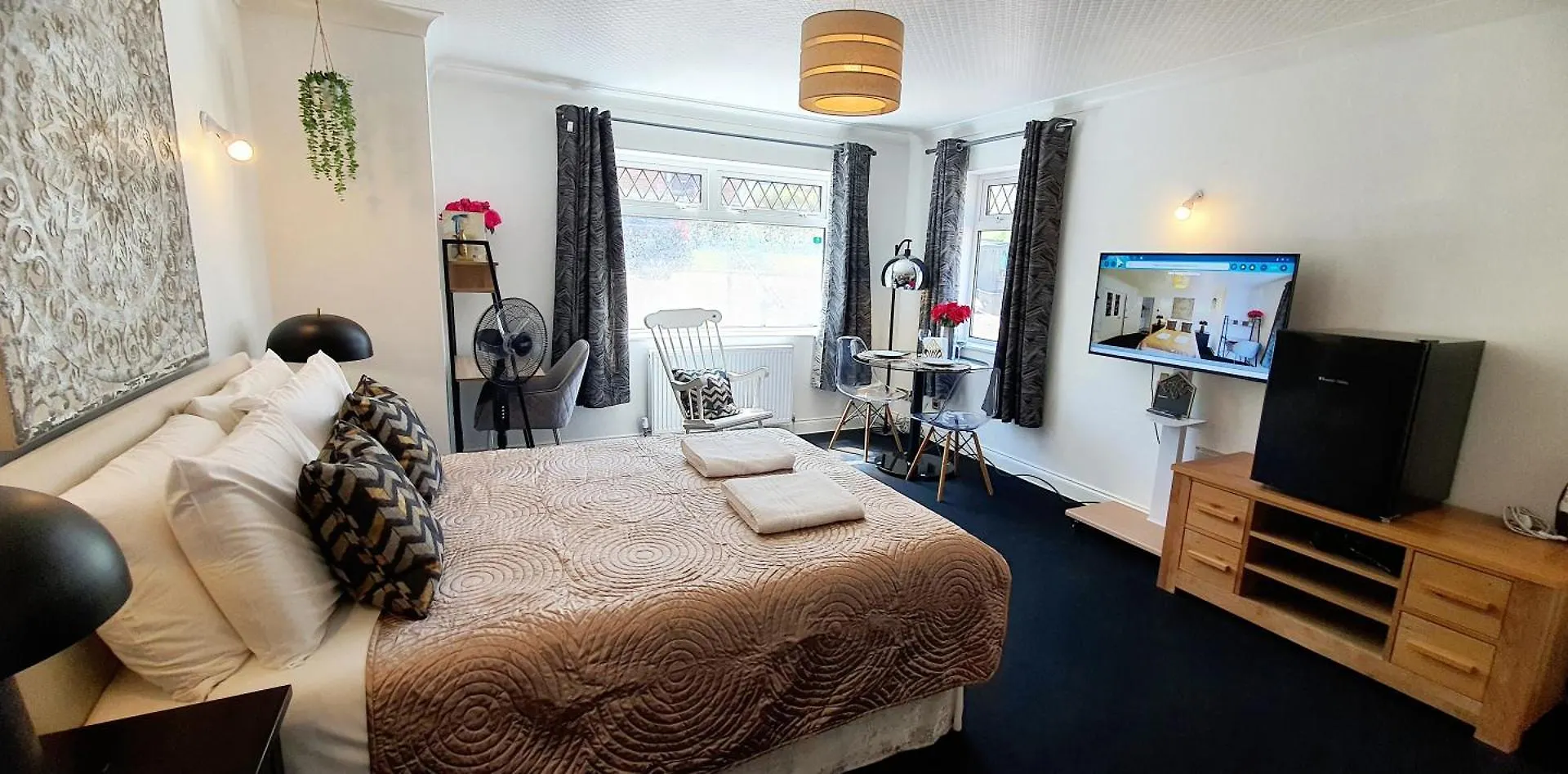 Rose Homestay Brighton - Free Parking Ensuite Studio Room Near Brighton Uni